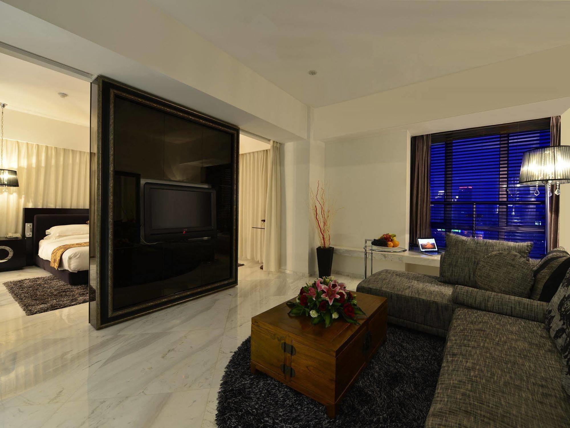 Kingtown Hotel Hongqiao Shanghai Esterno foto