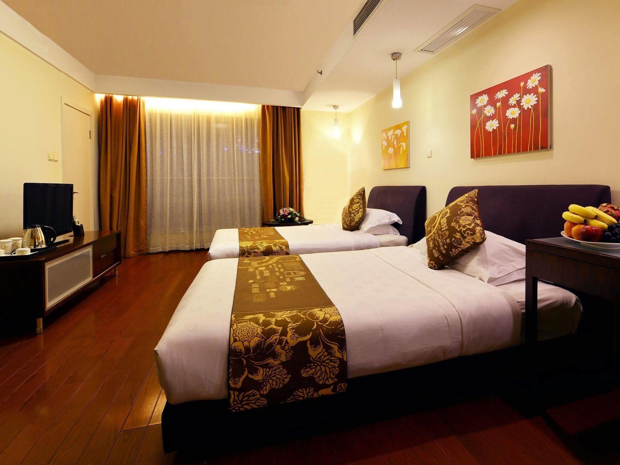 Kingtown Hotel Hongqiao Shanghai Esterno foto